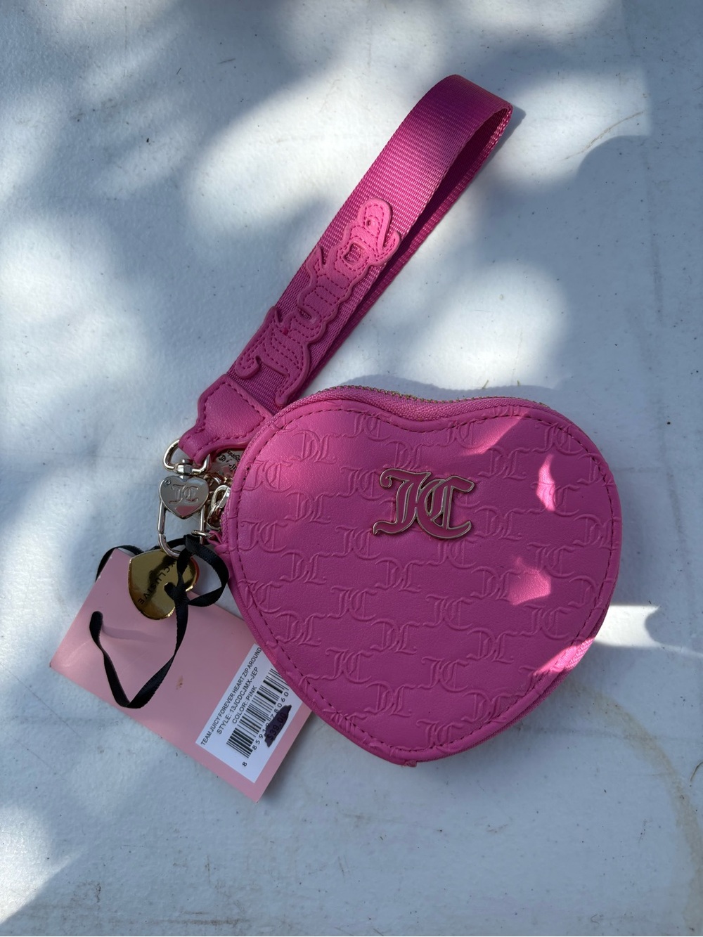 NWT Juicy Couture Heart Wristlet Bag in Hot Pink